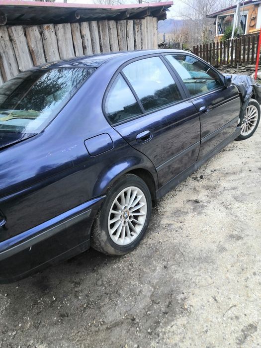 Wszystkie części BMW e39 3,0 diesel