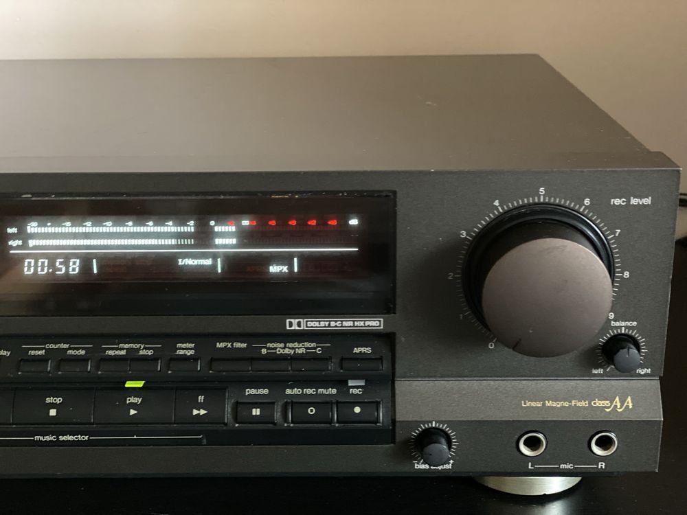 Magnetofon Technics RS-B655