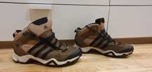 Buty buty Adidas Gore tex,   traxion zimowe,  górskie Kraków