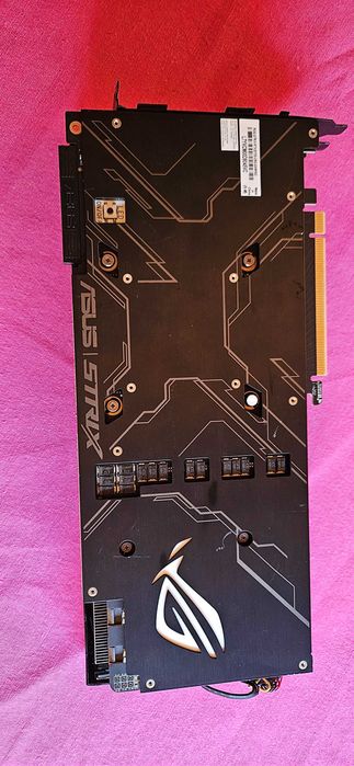 Placa Gráfica ROG STRIX RTX 2070S