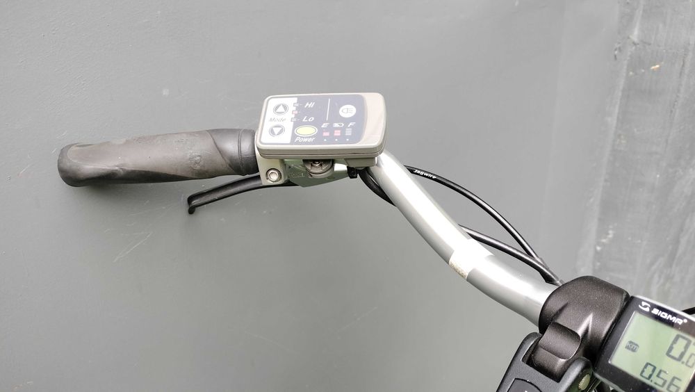 Rower elektryczny FLYER rama 45cm silnik Panasonic koło 26 "