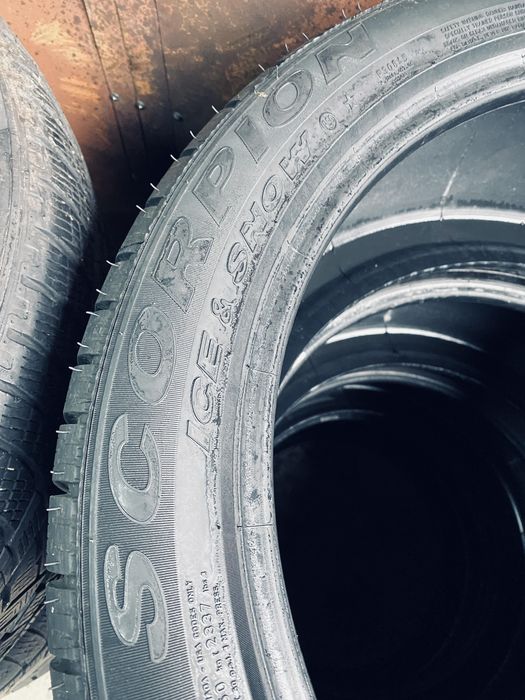 315 35 275 40 20 Pirelli Scorpion ICE 85% 2023