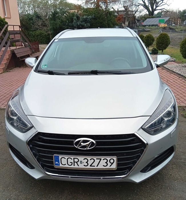 Auto  marki  HYUNDAI   I40