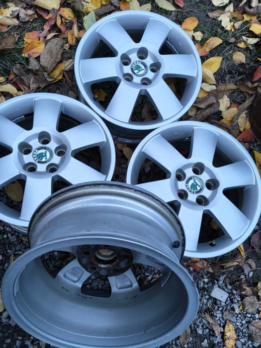 Диски 5х100 R15 Skoda Octavia  tour / fabia VW polo