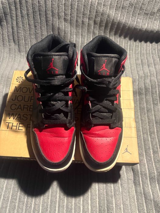 Air Jordan 1 Mid 2020 Banned