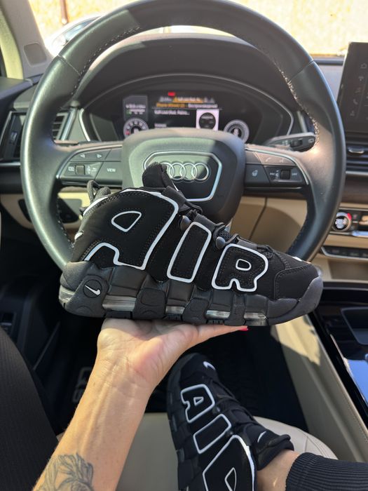 Nike Air More Uptempo Black White