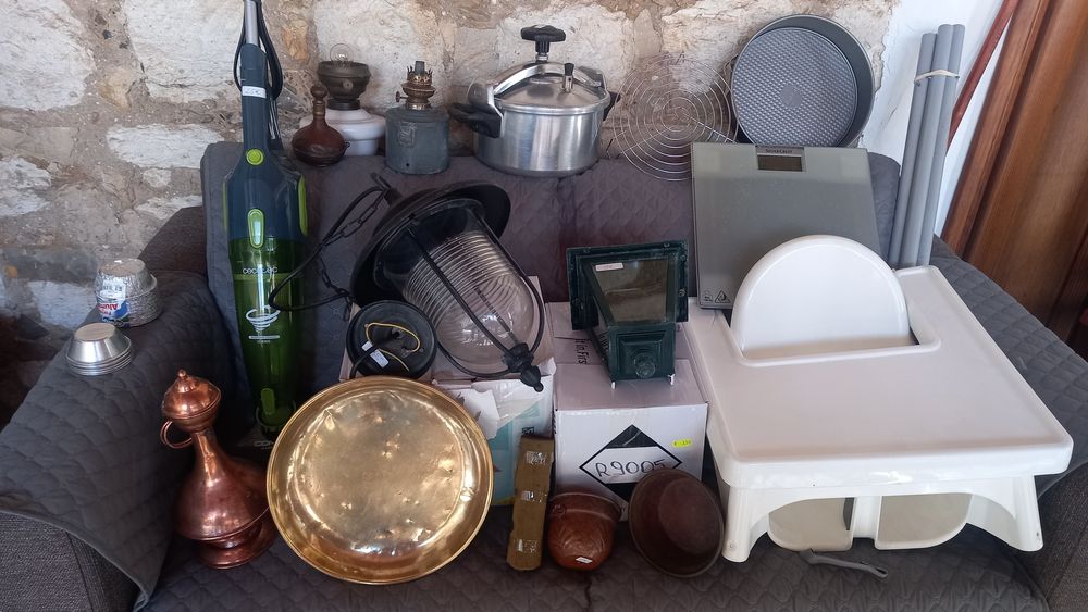 Vendo artigos, velharias e antiguidades