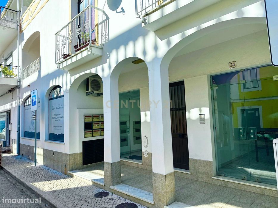 Excelente Oportunidade De Investimento Em São Bartolomeu De Messines!