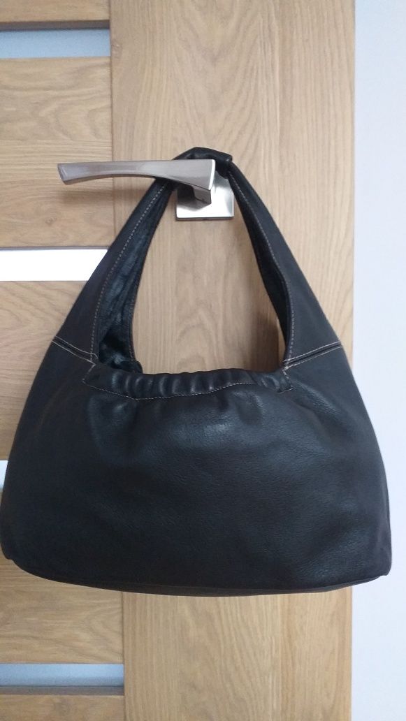 FURLA MAŁA oryginalna skóra naturalna skórzana torebka baguette czarna