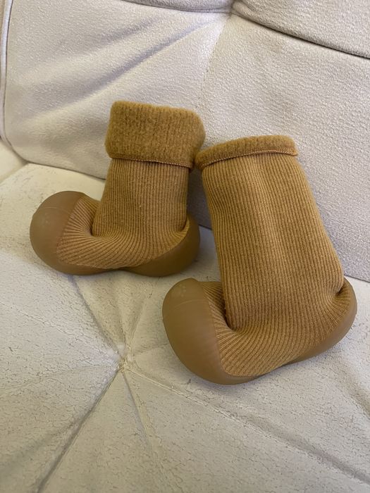 Шкарпетки антиковзкі носки з силіконовою підошвою