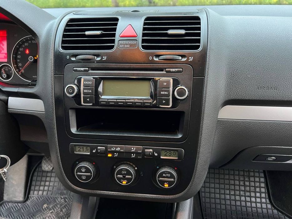 Гольф 5 Рідна фарба!