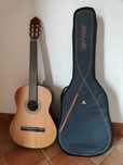 Guitarra Clássica APC 1C + Saco Ritter almofadado  - Como NOVA!!!