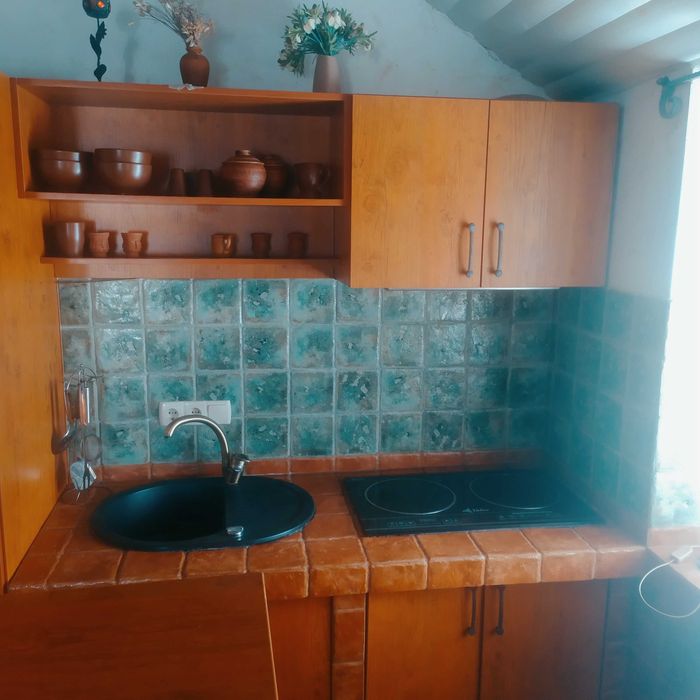 Апартамент-студіо рядом с магазинами  и НП  под Черноморском