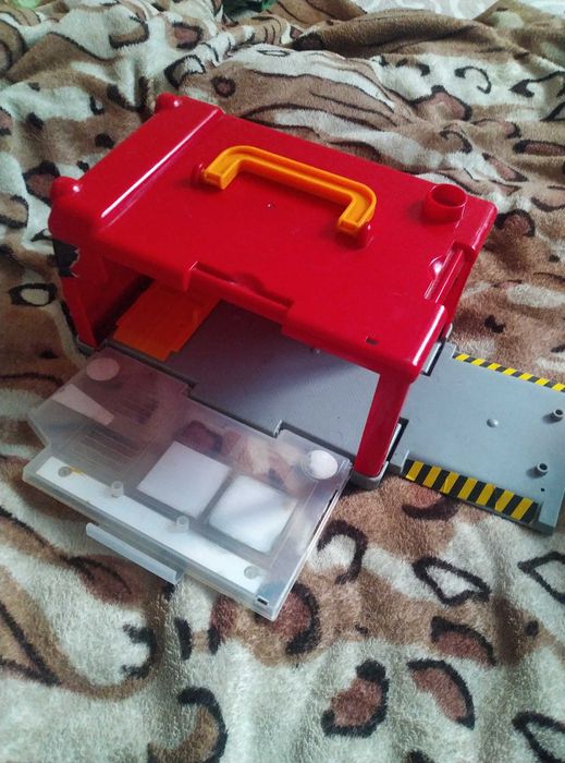 автобус-кейс в хорошем состоянии