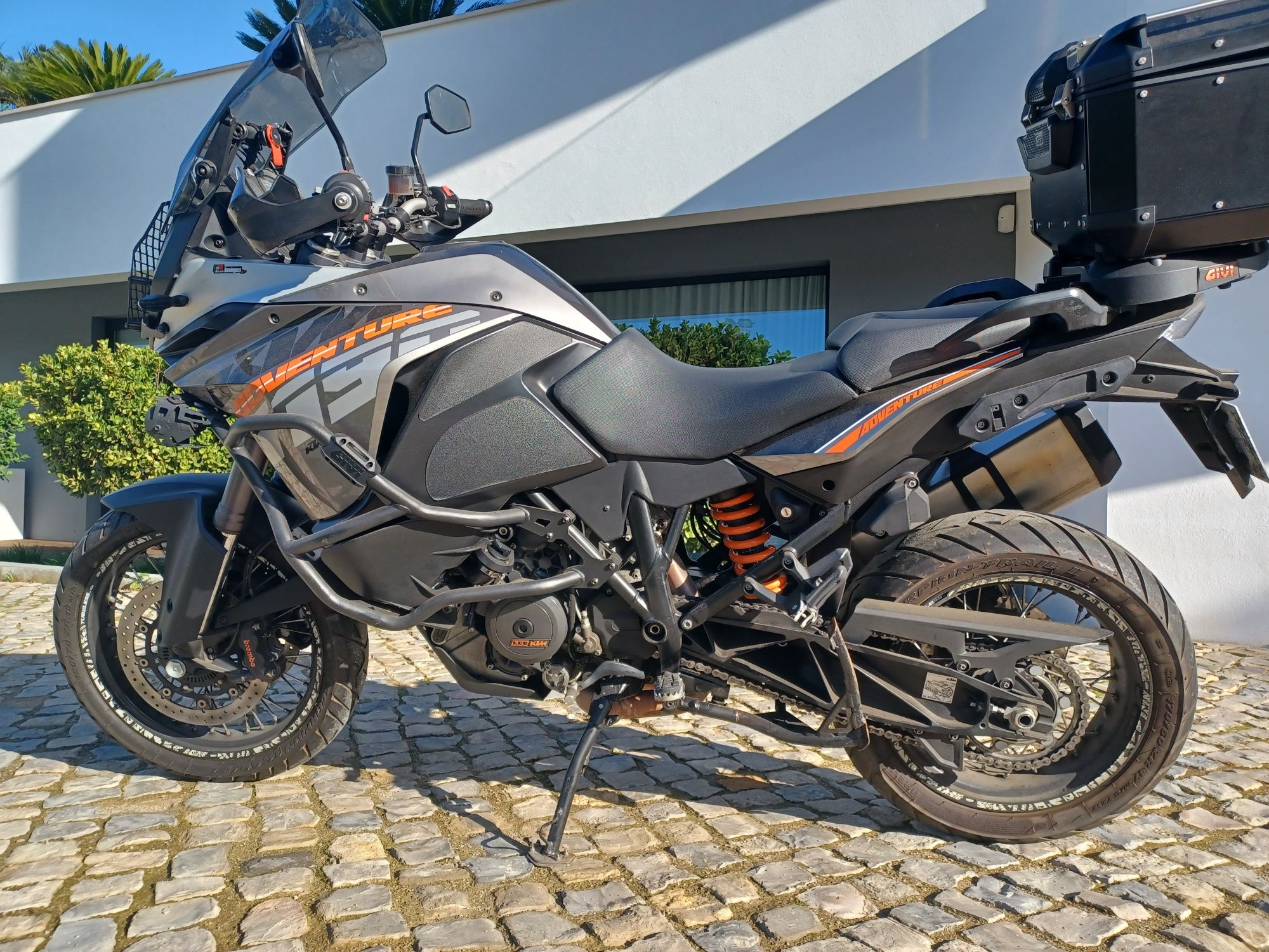 Ktm1190 adventure