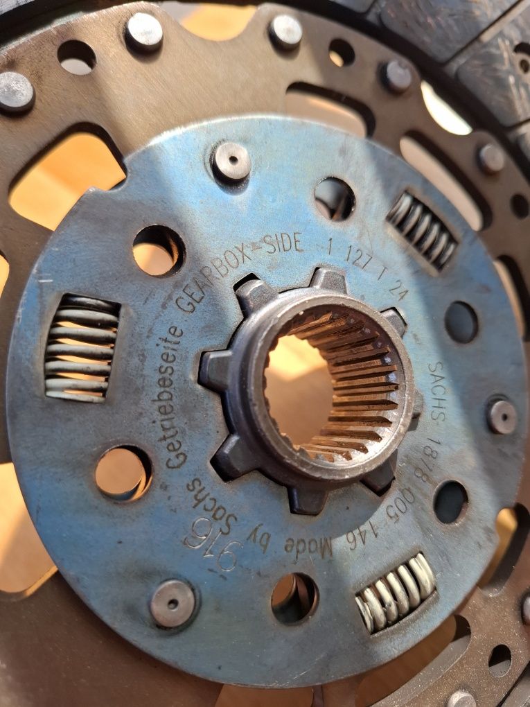 SACHS PASSAT CC 2.0 TDI Zestaw sprzęgła - tarcza, docisk, wysprzeglik