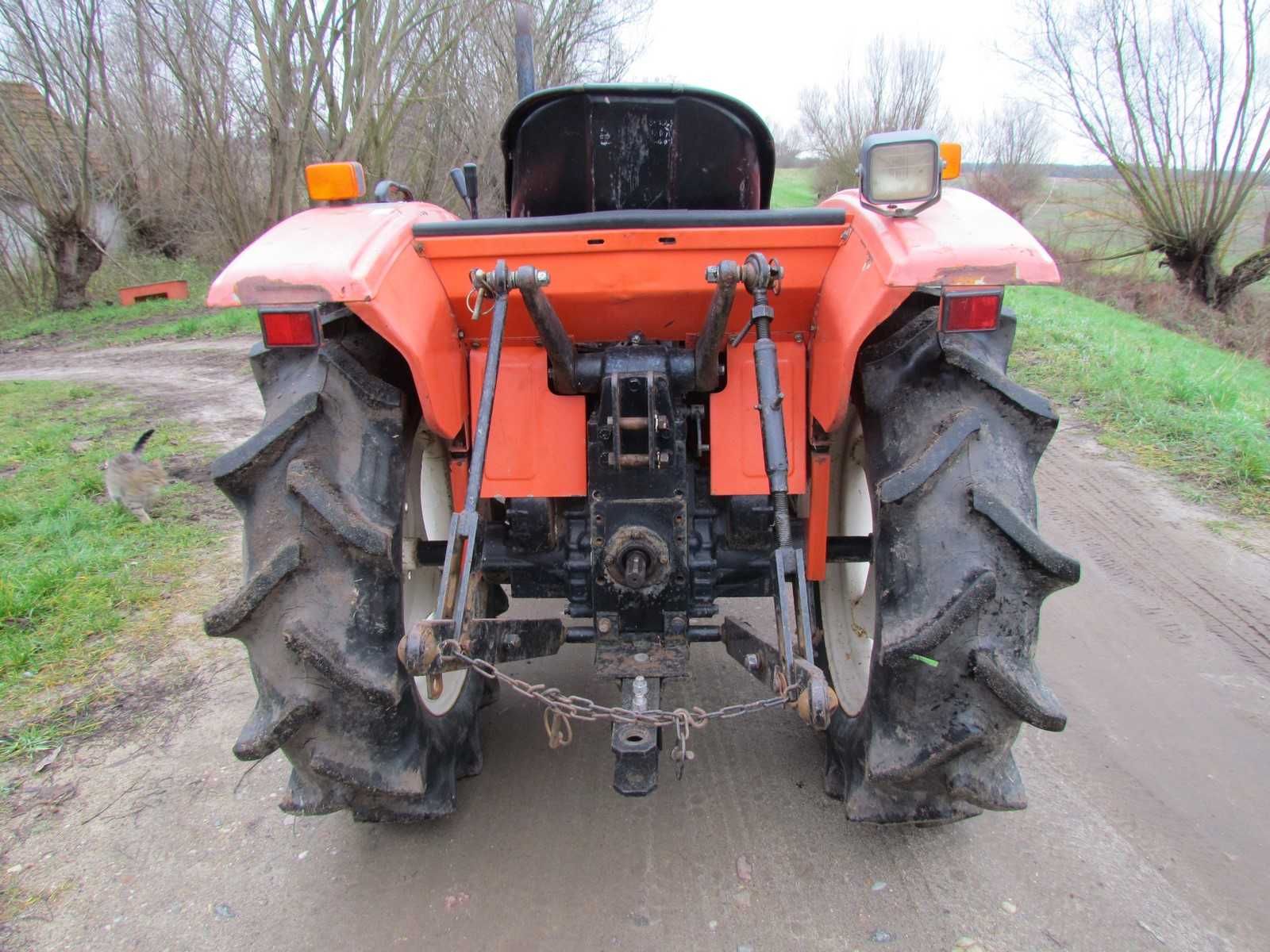Hinomoto 2004 minitraktorek glebogryzarka tur 4x4