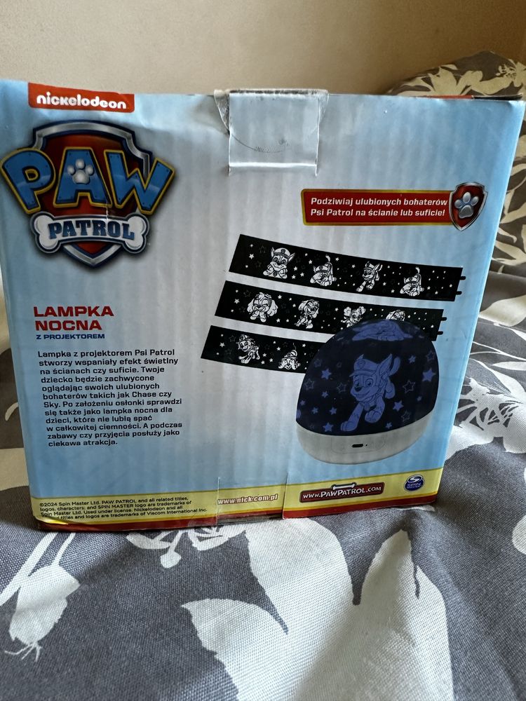 Lampka nocna Psi patrol z projektorem USB