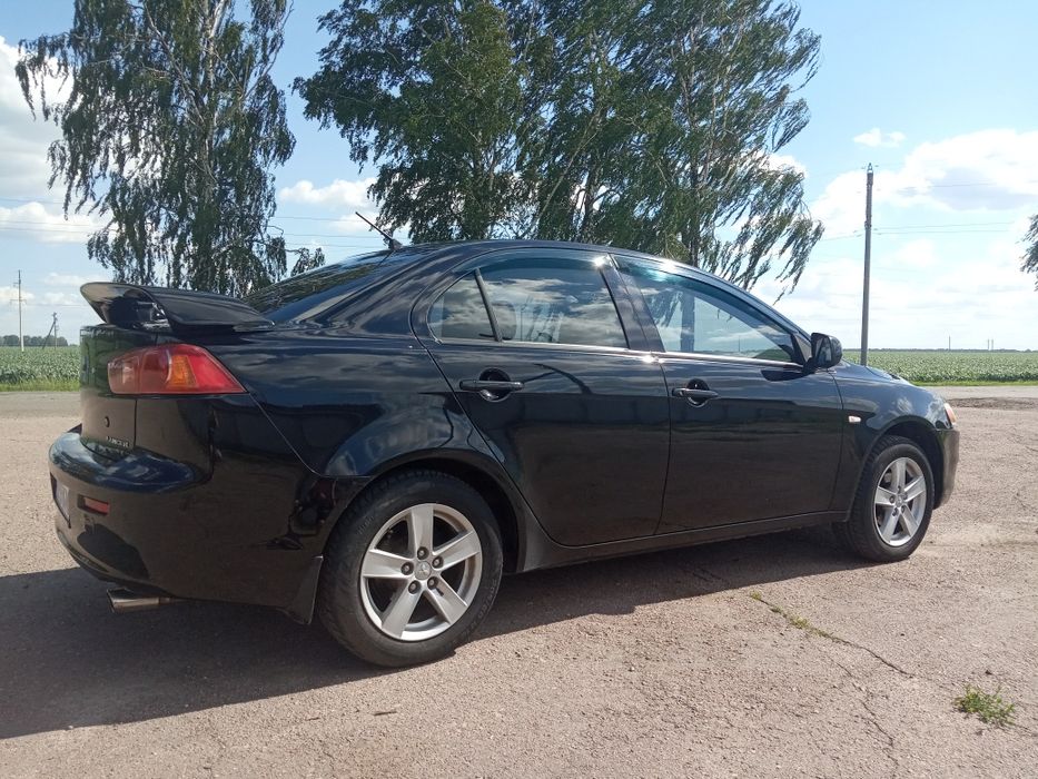 Продам Мітсубісі ланцер 10