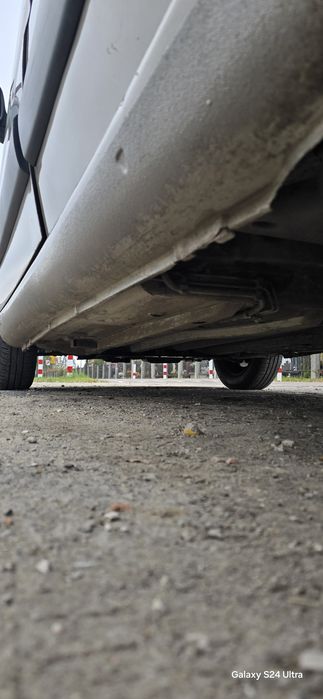 2008r 240tys 1.6HDI klima el.szyby hak