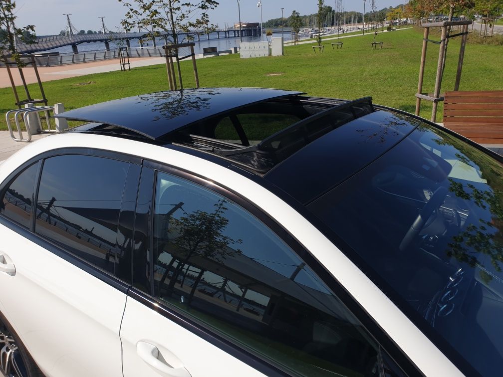 Wynajem Mercedes W213 E220D 4matic. Wypożyczalnia samochodów.