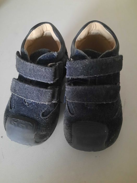 Sapatos menina tamanho 19