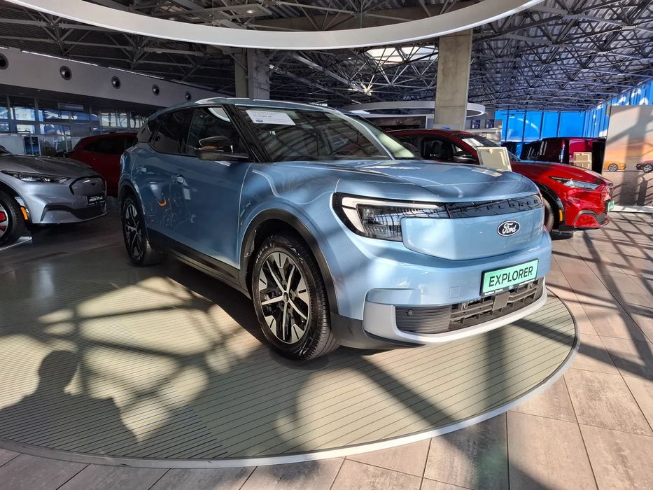Ford Explorer CX740S Explorer , 286KM 77 KWH RWD , AUTO A1 SUV