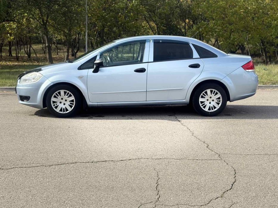 Продам Fiat Linea