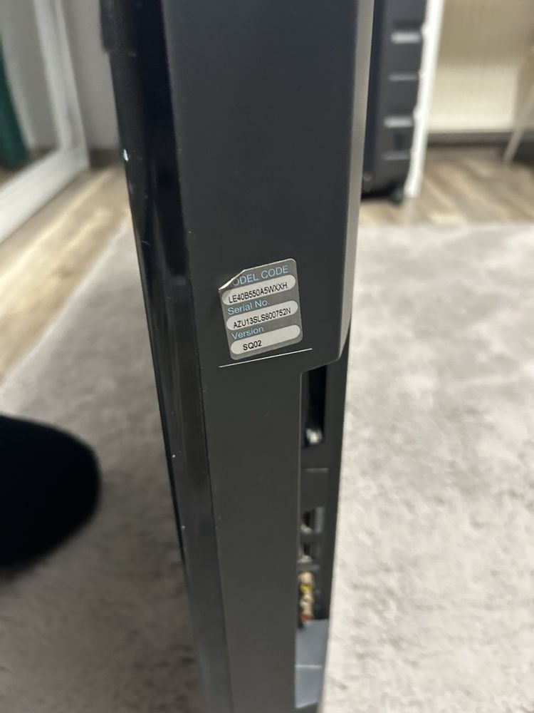 Sprzedam telewizor Samsung LE40B550A5W