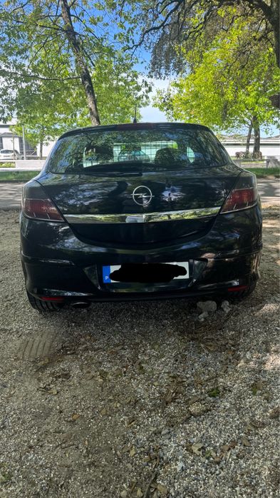 Opel Astra GTC 1.9 150cv comercial 2005