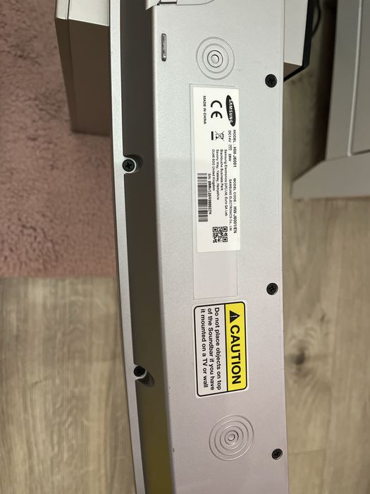 Zestaw soundbar z subwooferem