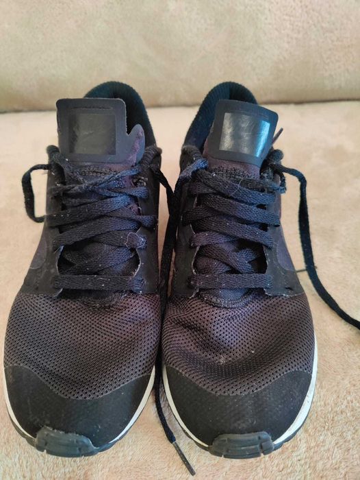 Sapatilhas Nike Air Berwuda tam. 42 em excelente estado