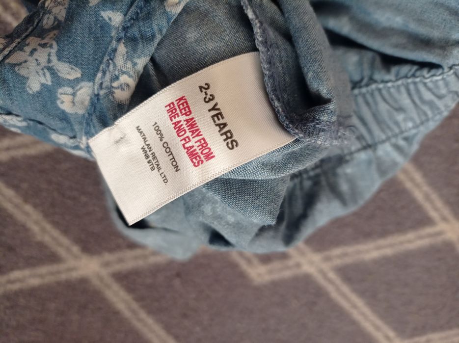 Nowy kombinezon letni dla dziewczynki w rozmiarze 92