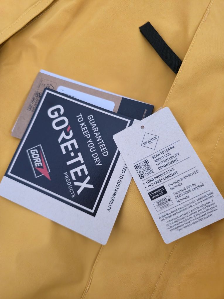 Kurtka North Face Gore Tex summit gold XXL