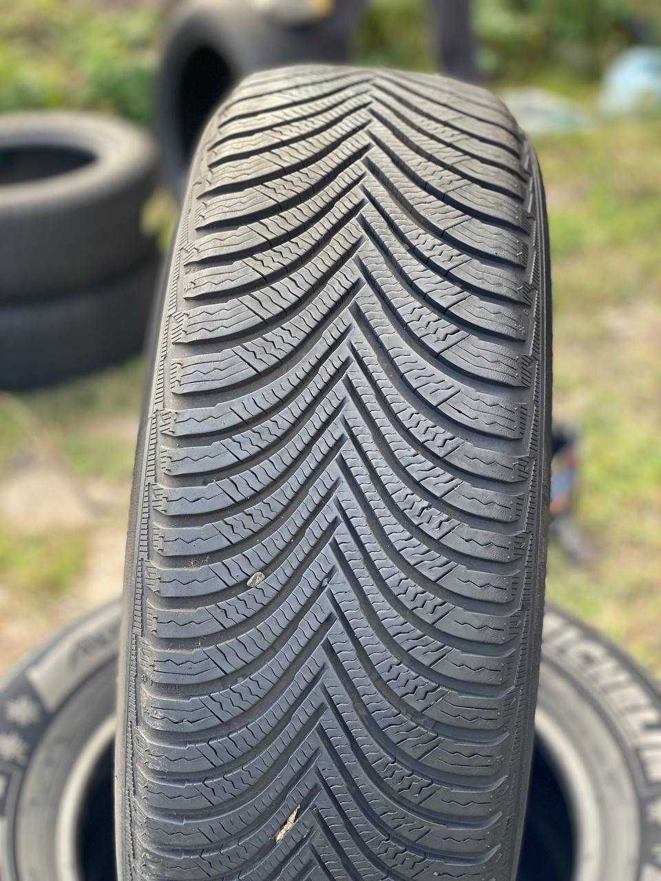 215/65/17 R17 Michelin Alpin5 99H 4шт Зимова шина