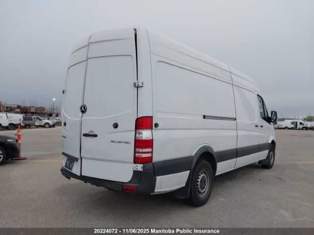 Mercedes Benz Sprinter 2500 Wb 170 Cargo Van 2016