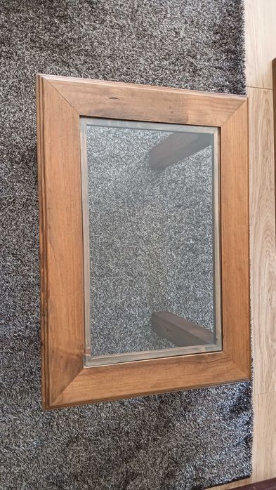 Mesa de Centro em pinho e vidro como nova