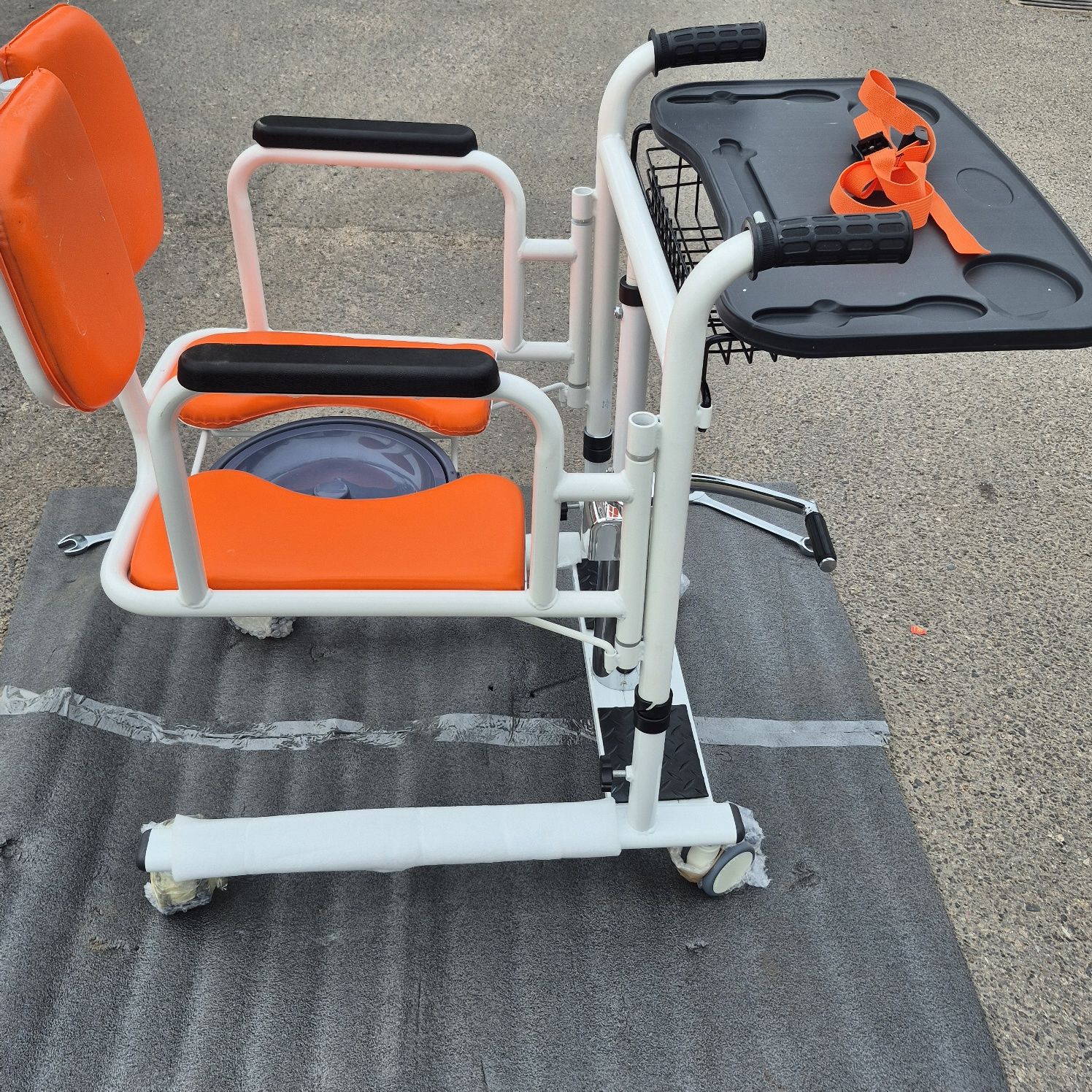 Wózek Inwalidzki Hydrauliczny 3w1 Dla Osób Leżących Z Mobilną Łazienką