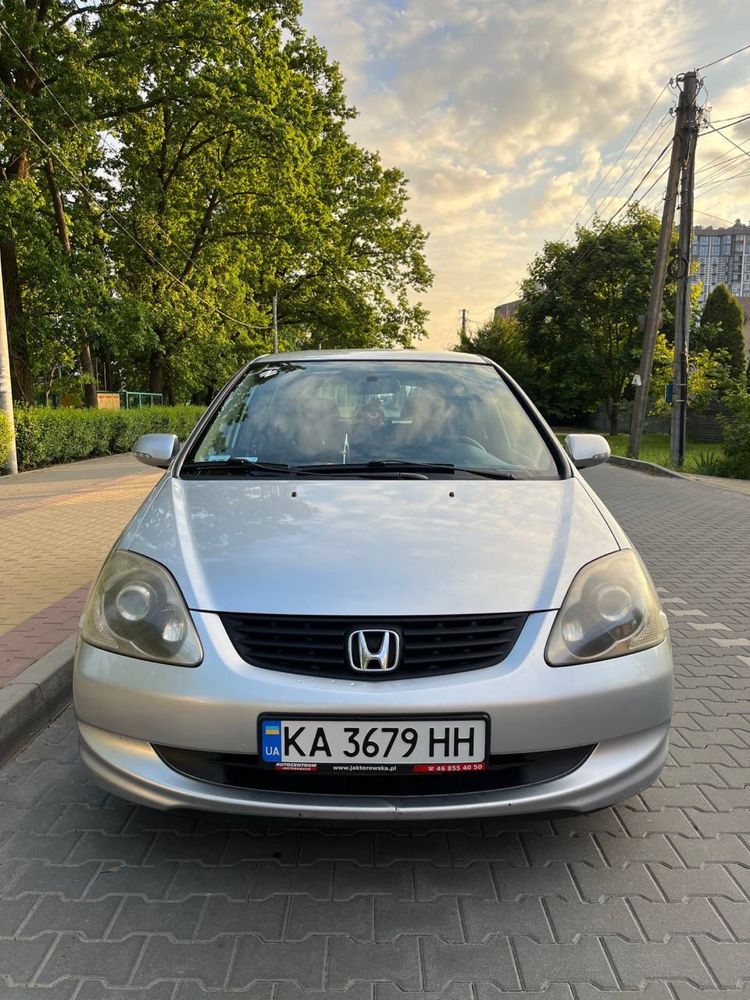 Honda Civic (7) 2004