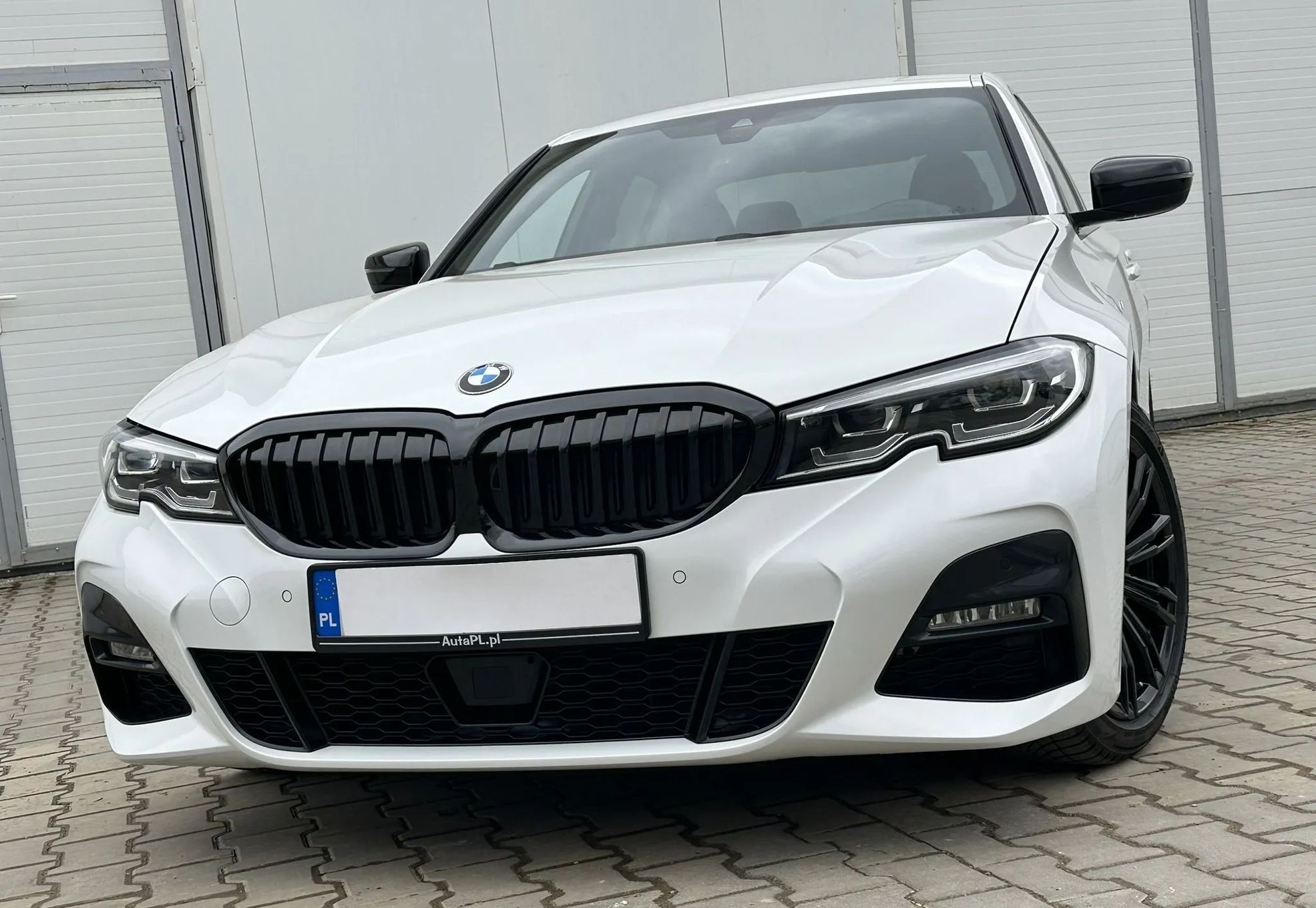BMW Seria 3 Salon Polska aktywny tempomat head up radary dostęp komfortowy FV23%