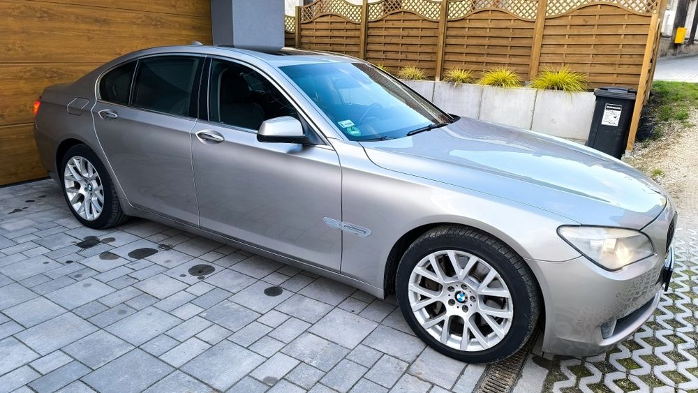 Sprzedam BMW 7 F 01