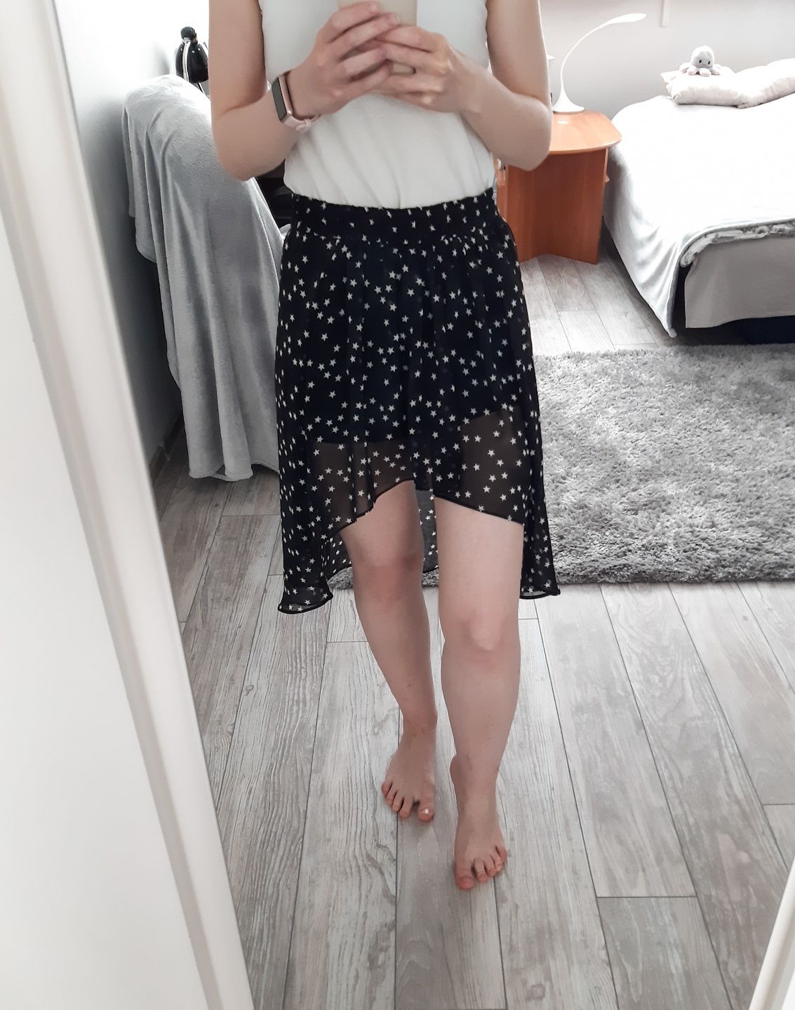 Śliczna spódniczka midi Zara w gwiazdki