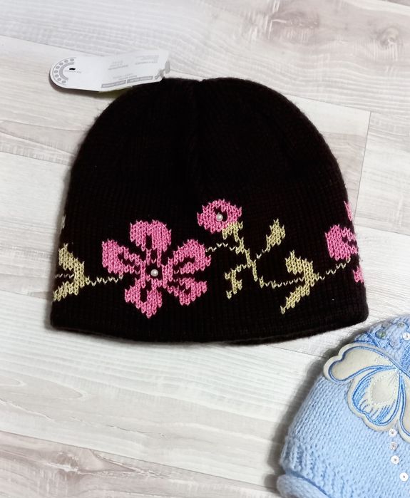 Zestaw 2 sztuk czapek damskich