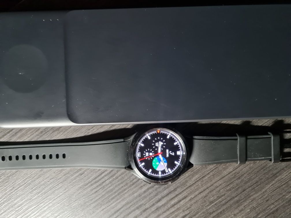 Samsung watch 4 + бездротова зарядка