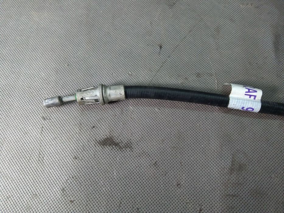 Dodge Challenger Charger 15+ linka hamulca ręcznego prawa