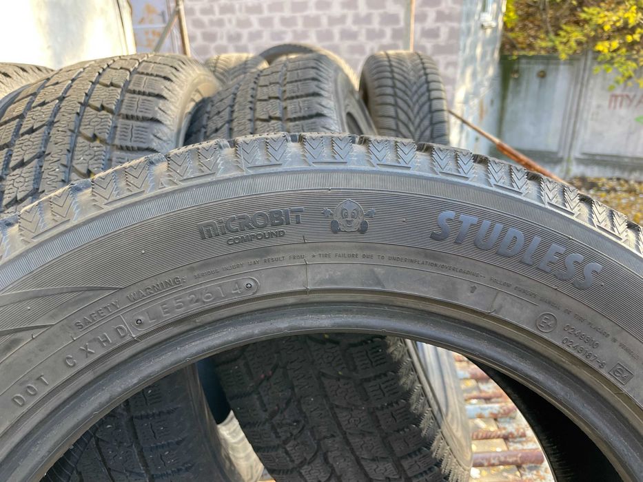 Зимові шини Toyo Observe Garit GSi5 225/60 R18 100T