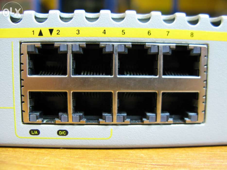 Switch allied telesyn advanced layer 3+ 24-port gigabit at-9924T