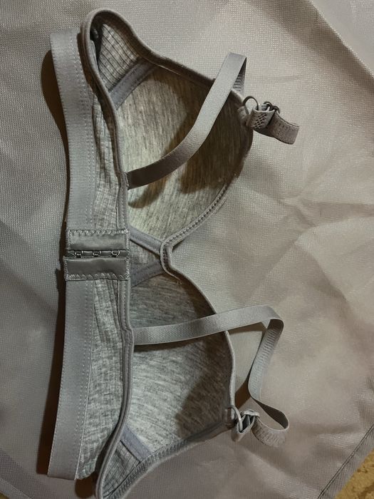 ПРОДАМ сірий бюстгалтер