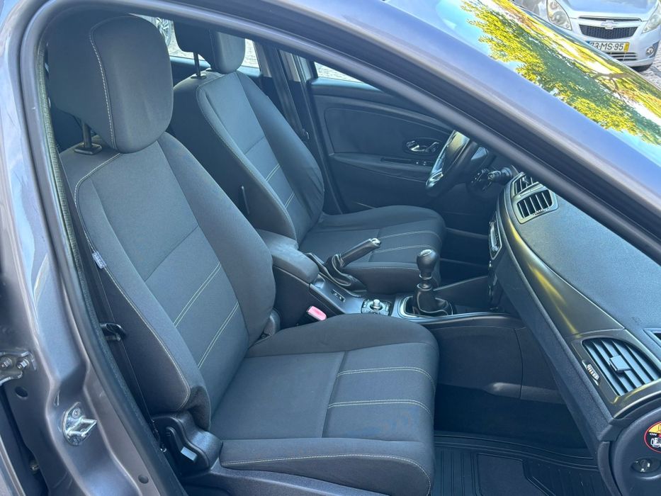 Renault Megane 2014/10 201 Mil Kms