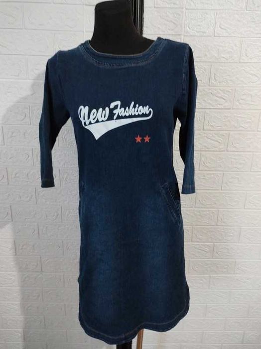 Sukienka świata elastynczna rozmiar m fajna spotowa cena 25 zł